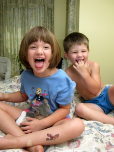 girl and boy - children of divorce